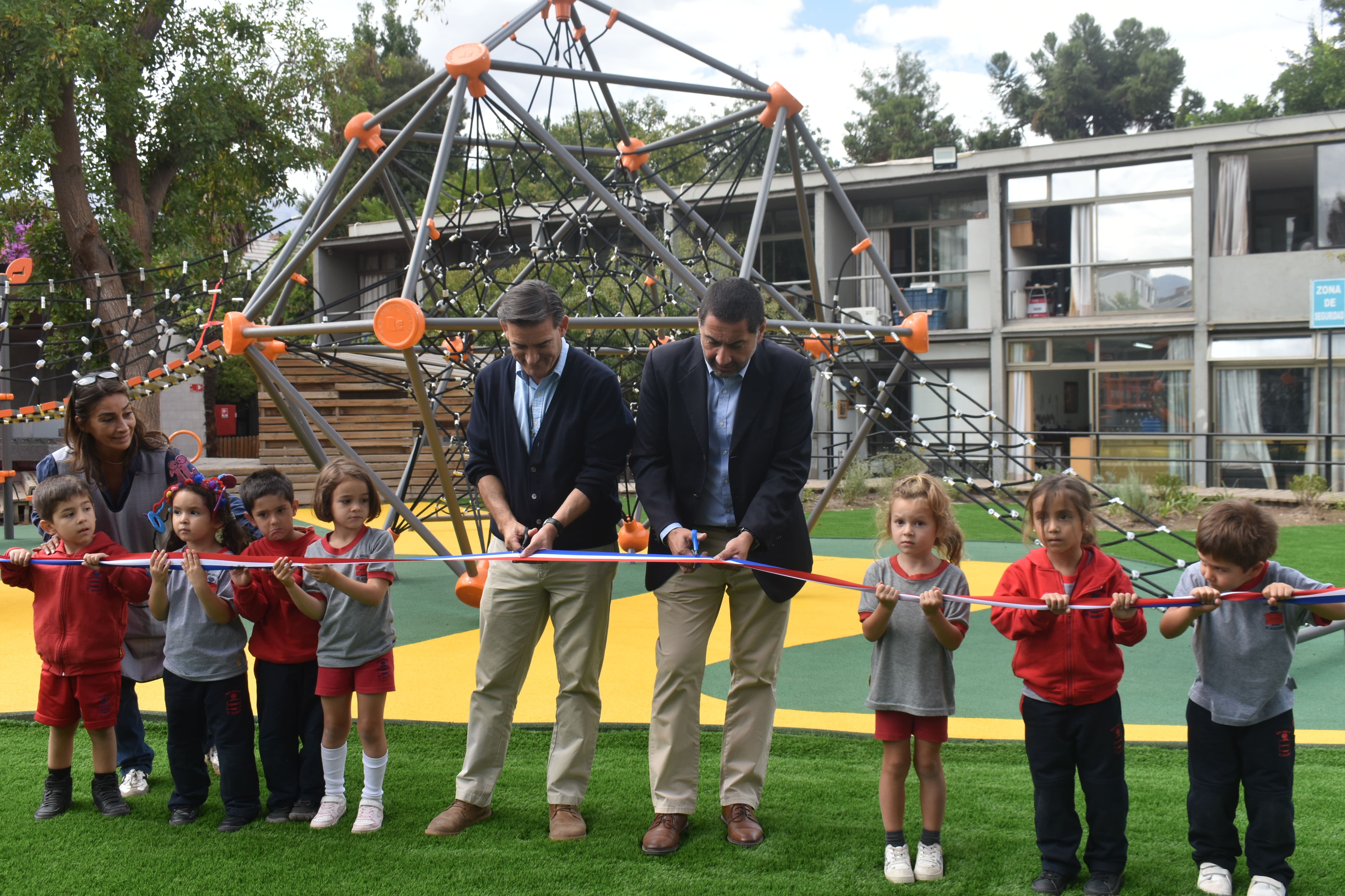Inauguración Patio Educación Inicial
